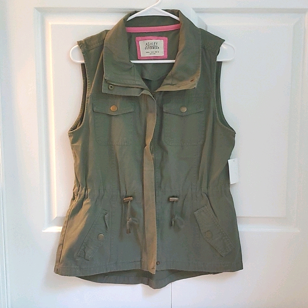 COPY - Ashley By 26 International Army Green Vest